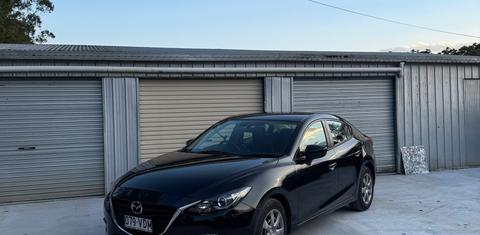Mazda MAZDA3 2014