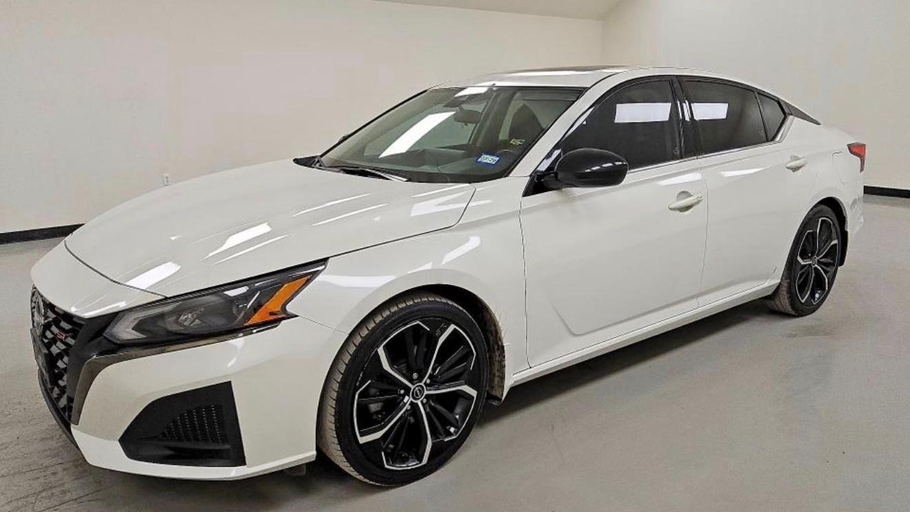Nissan Altima 2023 in 