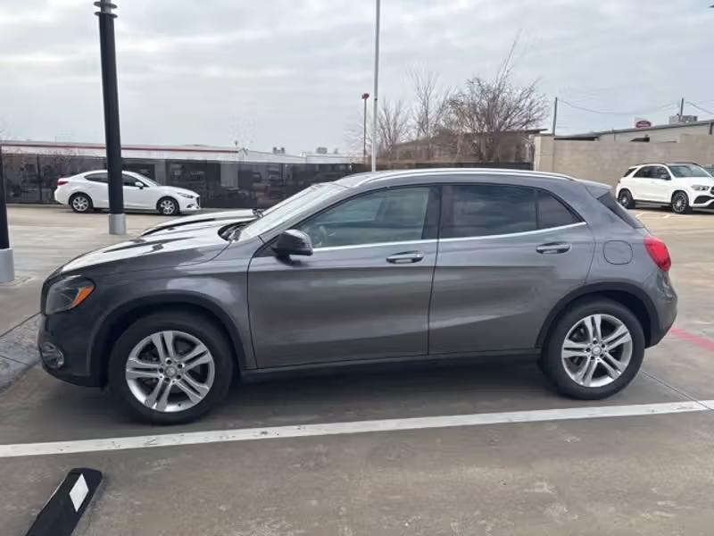 Mercedes-Benz GLA-Class 2018 in 