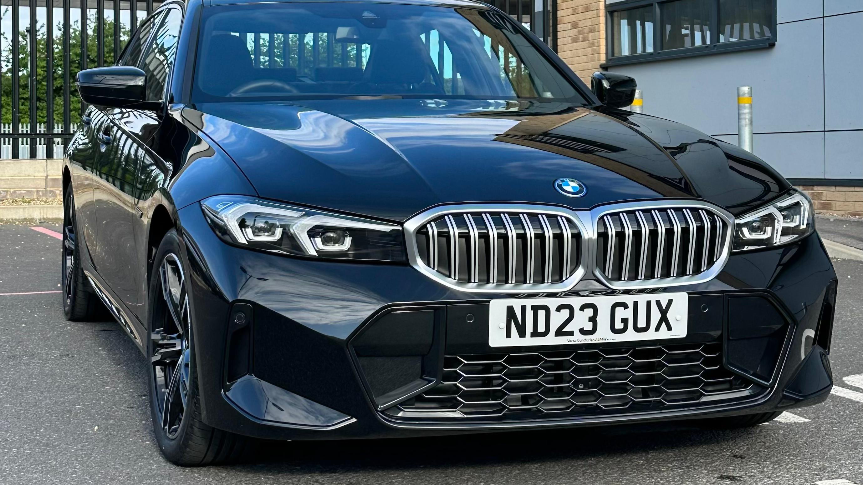 BMW 3 Series 2023 in Oxford