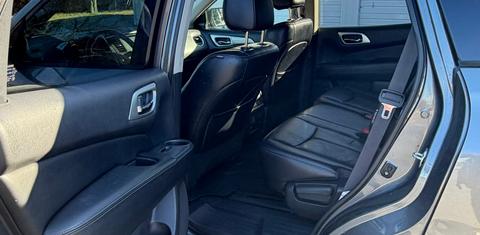 Nissan Pathfinder 2018