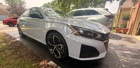 Nissan Altima 2025