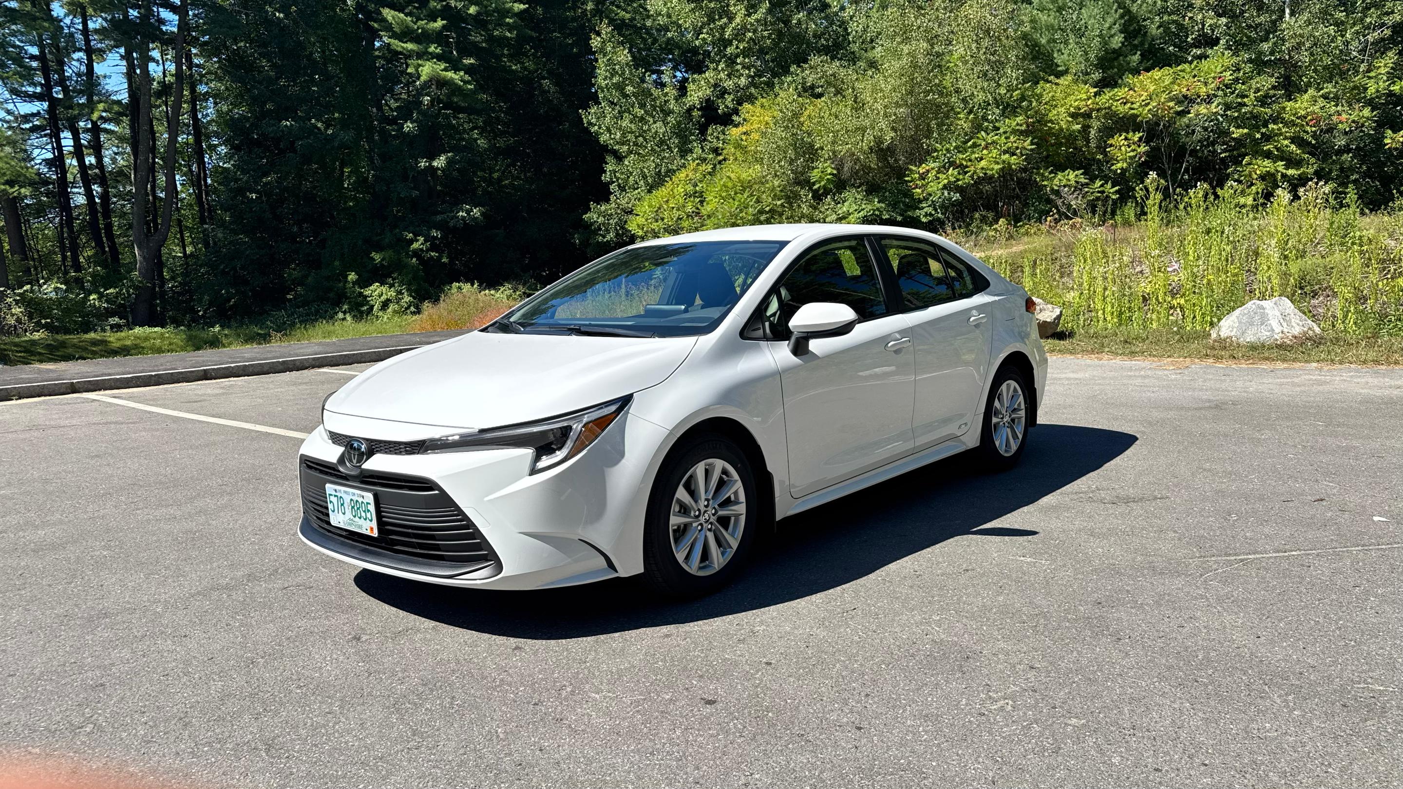 Toyota Corolla Hybrid 2026 in Manchester, NH