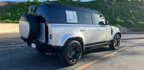 Land Rover Defender 2022