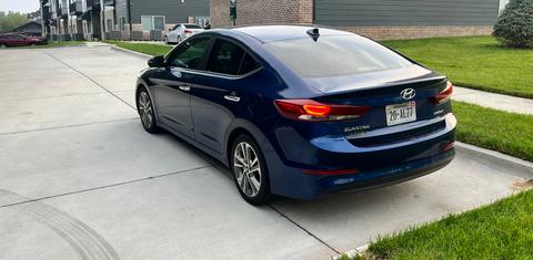 Hyundai Elantra 2017