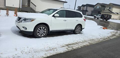 Nissan Pathfinder 2014