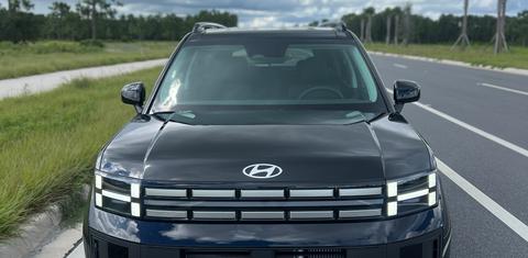 Hyundai Santa Fe 2025