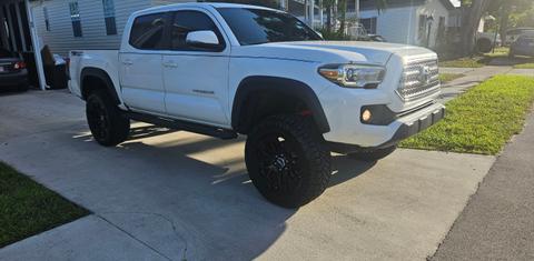 Toyota Tacoma 2017