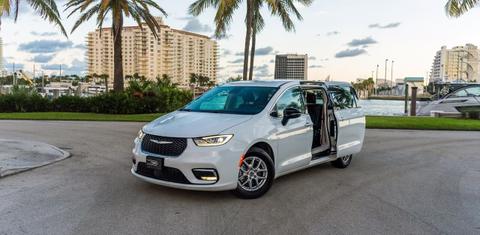 Chrysler Pacifica 2024