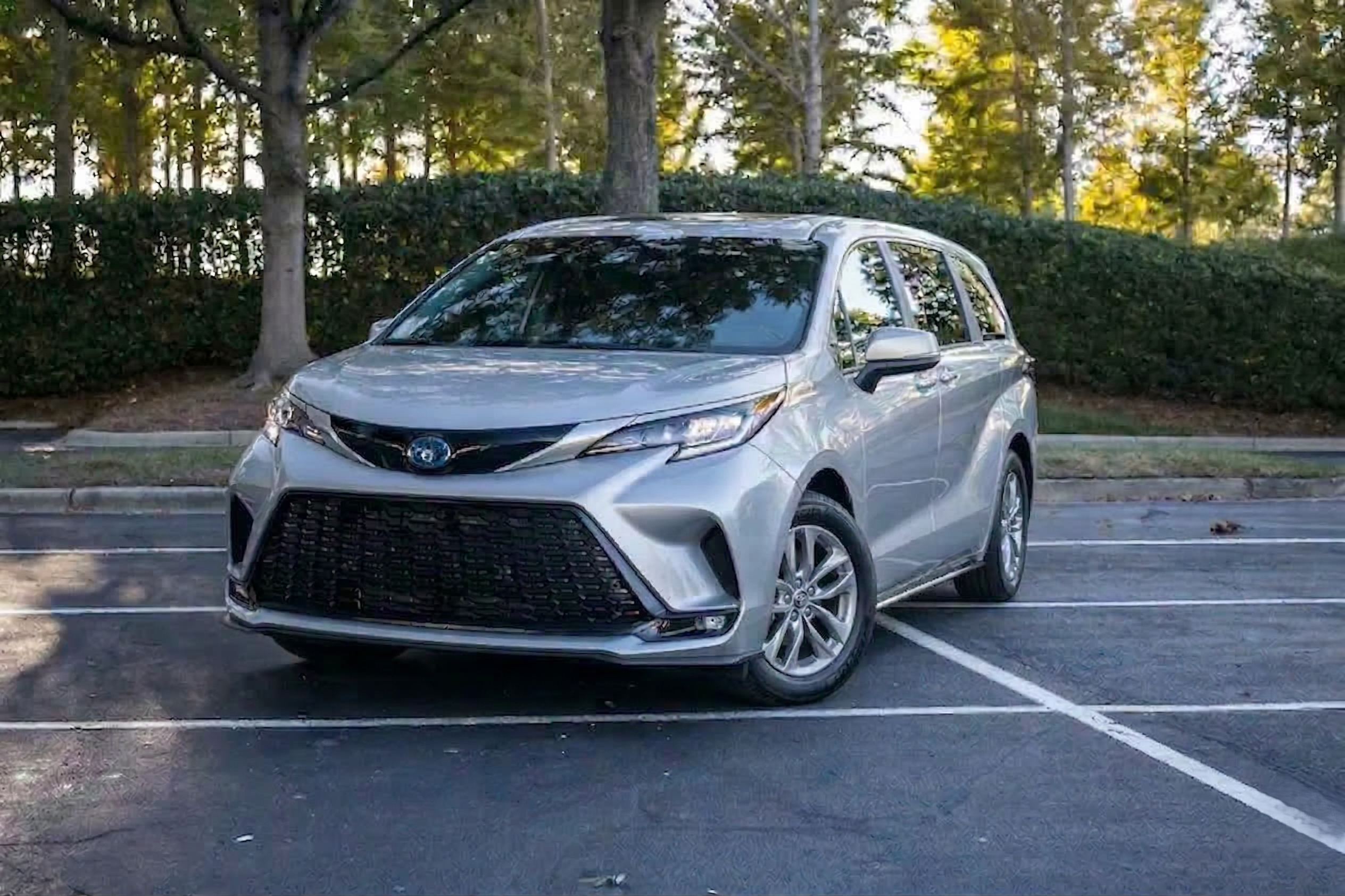 Toyota Sienna 2023 in Kissimmee, FL