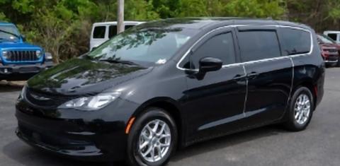 Chrysler Voyager 2022