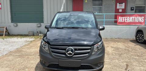 Mercedes-Benz Metris 2023