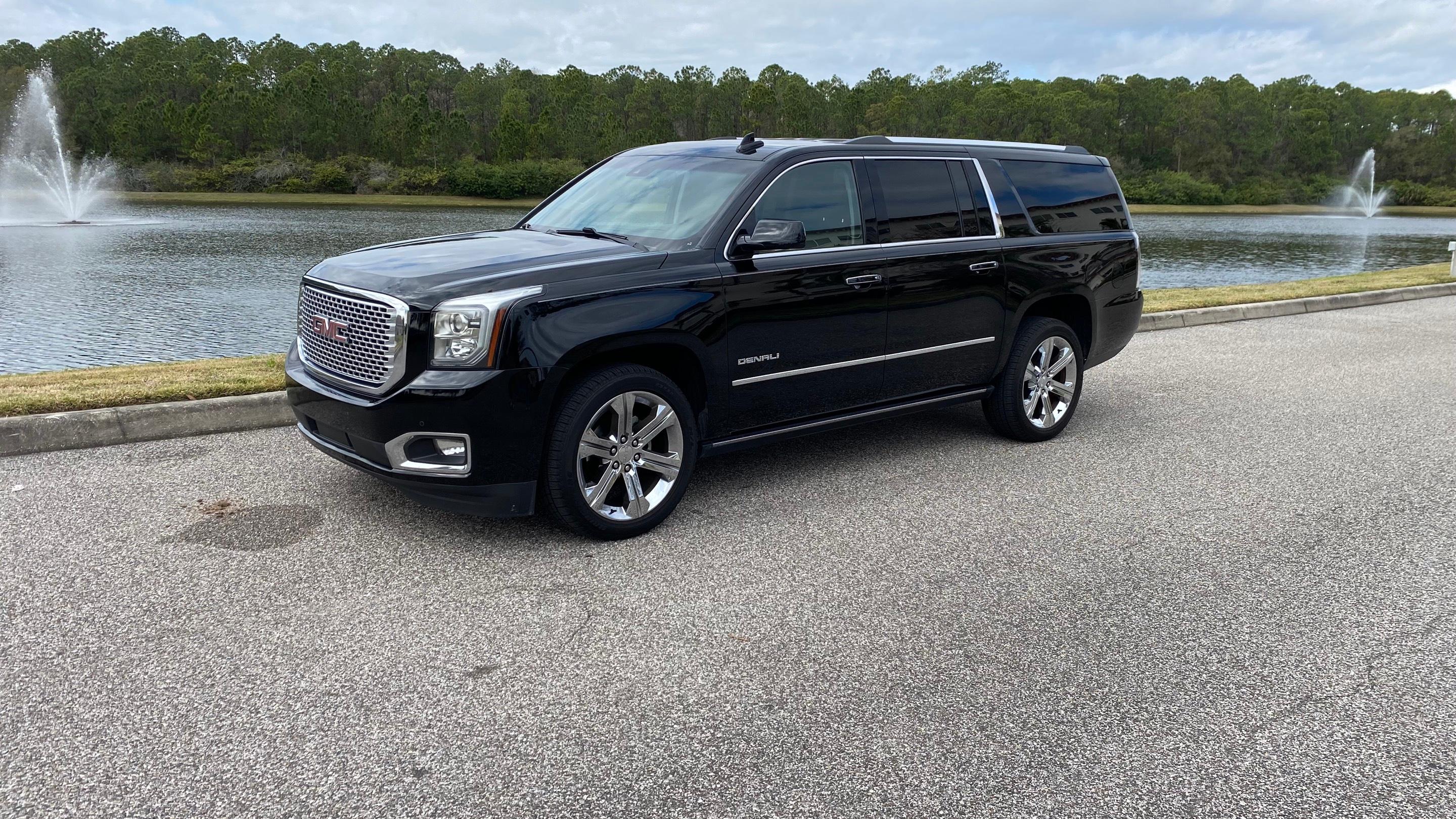 GMC Yukon XL 2017 in Odessa, FL