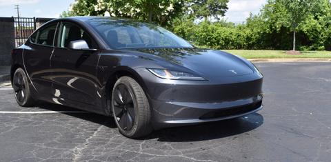 Tesla Model 3 2025
