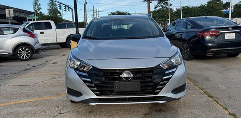 Nissan Versa 2024