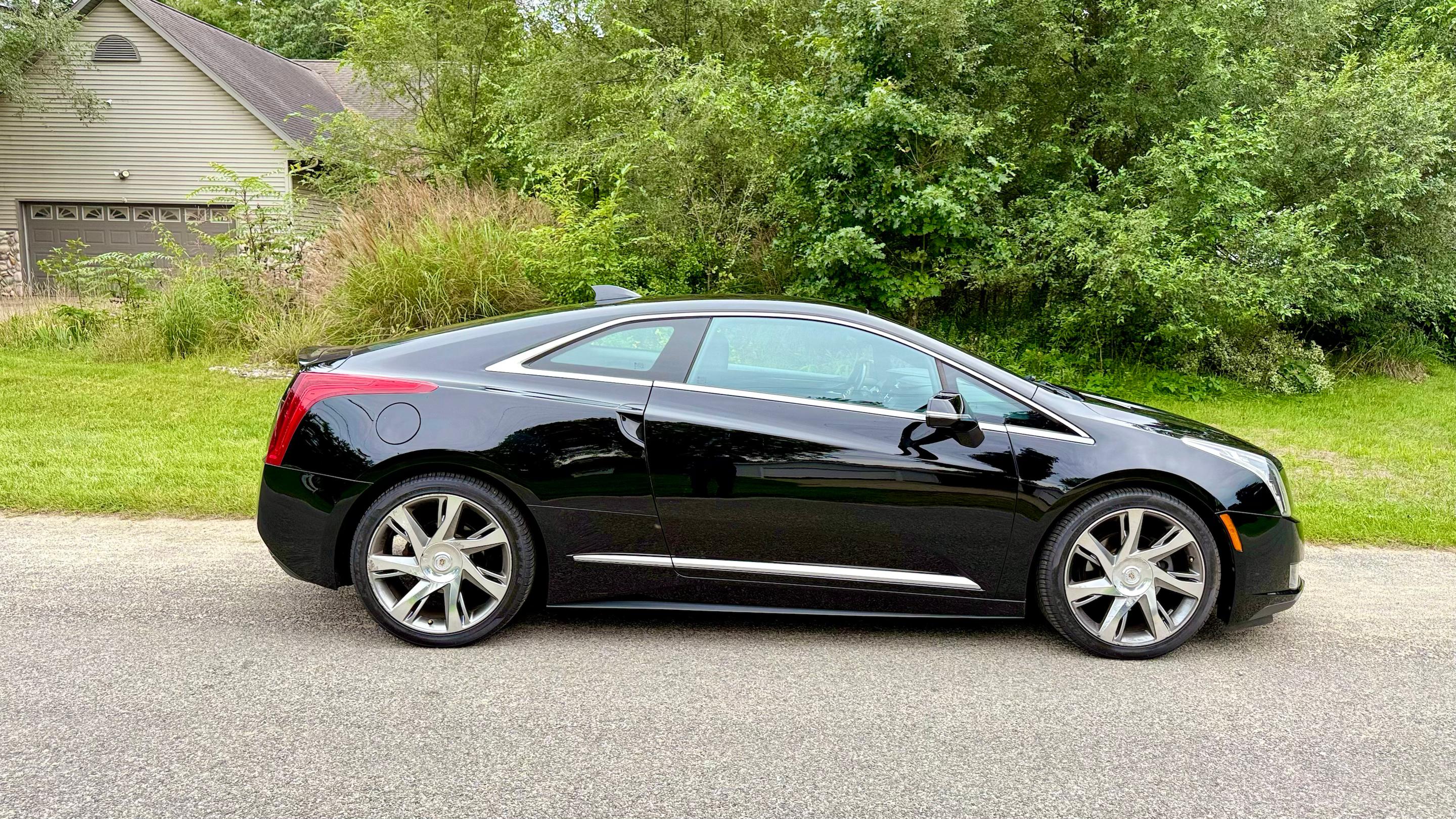 Cadillac ELR 2014 in Muskegon, MI