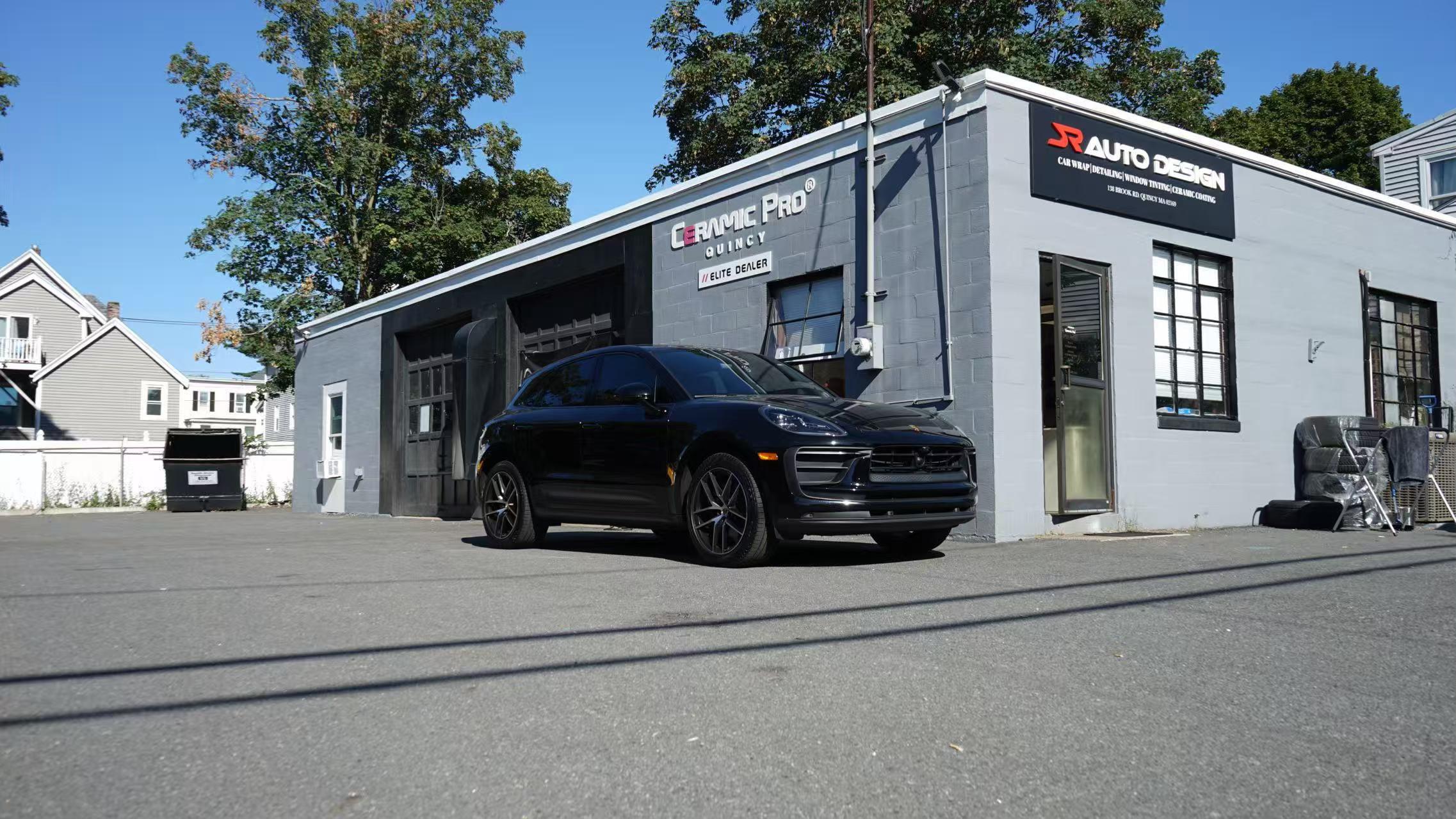 Porsche Macan 2023 in Quincy, MA