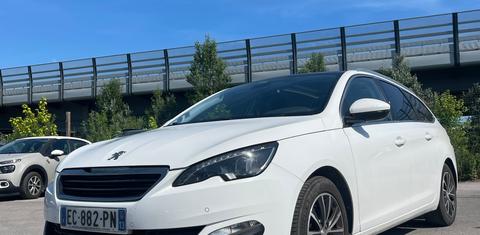 Peugeot 308 2016