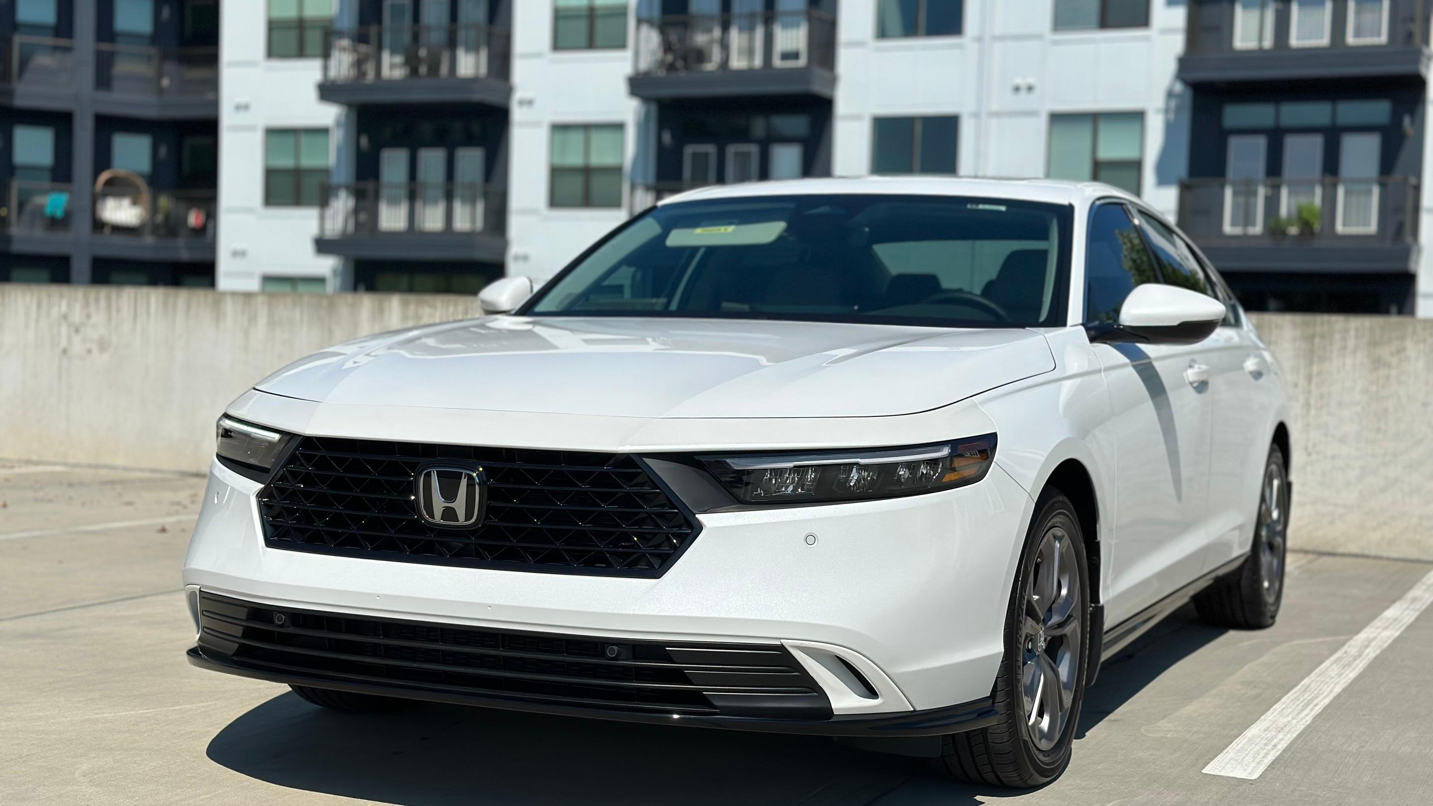 Honda Accord Hybrid 2023 in Suwanee, GA