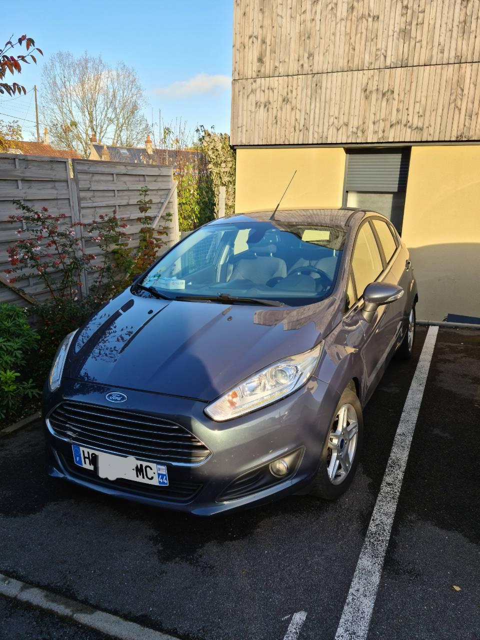 Ford FIESTA 2014 à Nantes