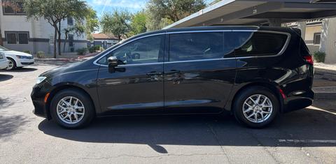 Chrysler Pacifica 2023