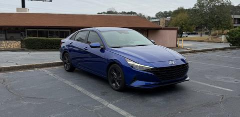 Hyundai Elantra 2022