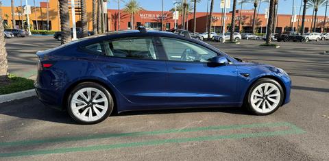 Tesla Model 3 2023