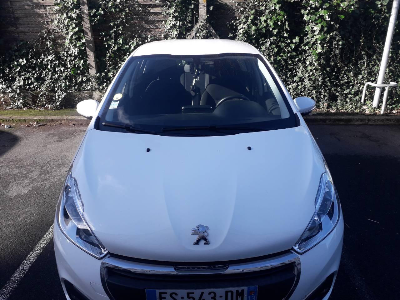 Peugeot 208 2020 à Poitiers
