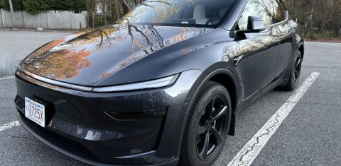 Tesla Model Y 2026