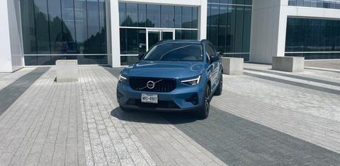 Volvo XC40 2024