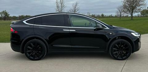 Tesla Model X 2020