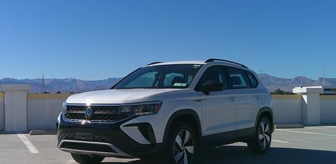 Volkswagen Taos 2024