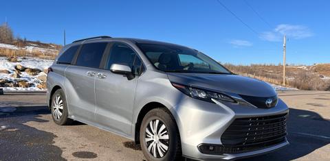 Toyota Sienna 2025