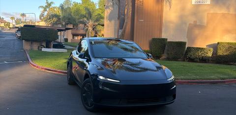Tesla Model Y 2026