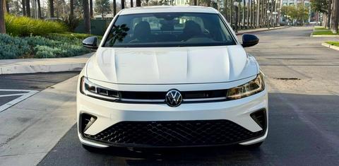 Volkswagen Jetta 2025
