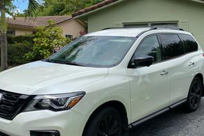 Nissan Pathfinder car