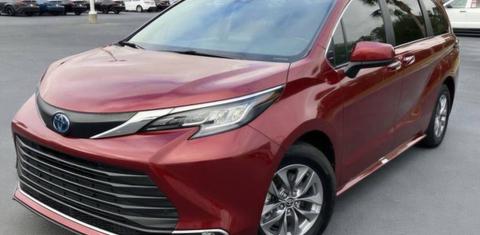 Toyota Sienna 2021