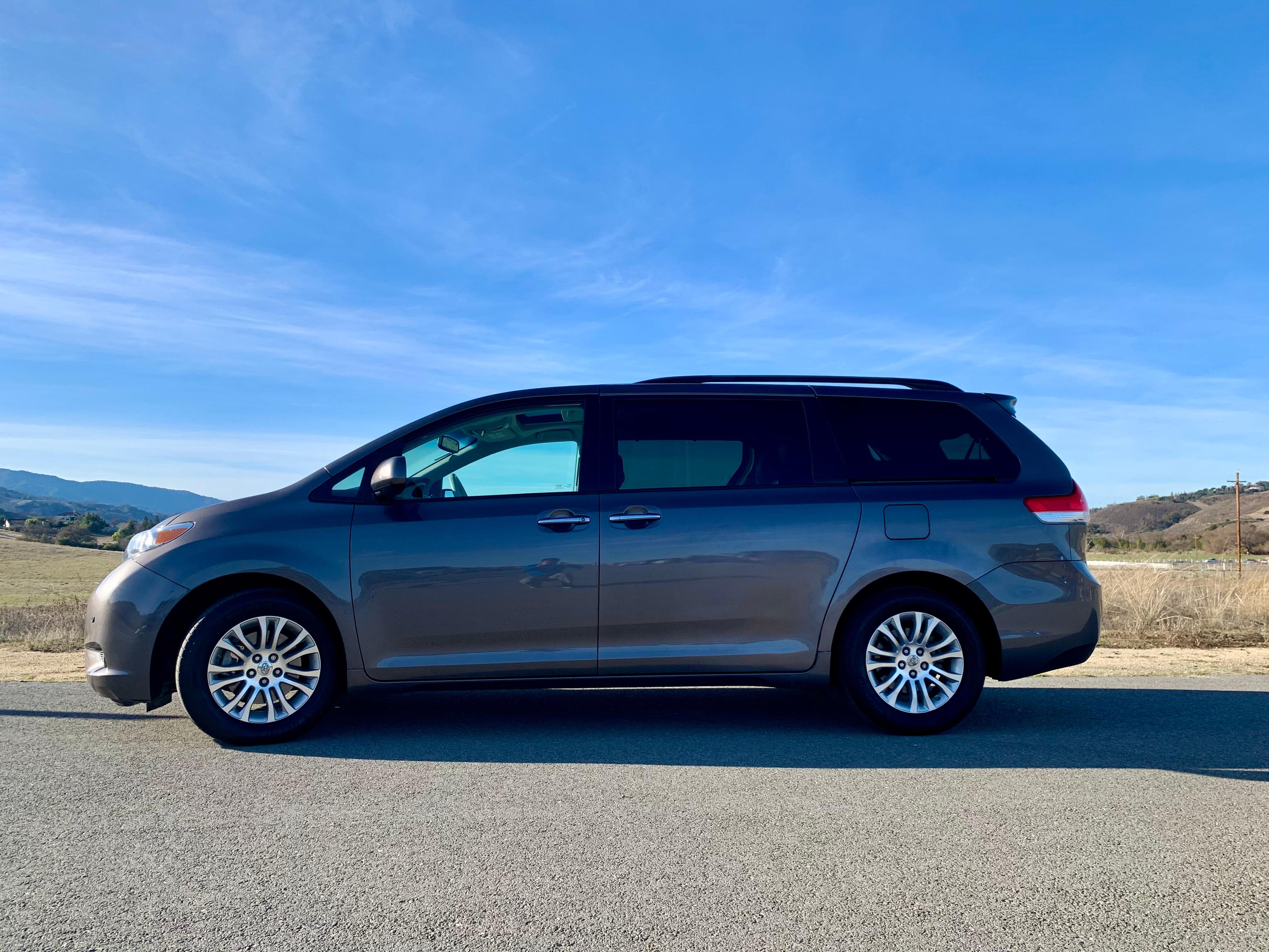 Toyota Sienna 2013 in 