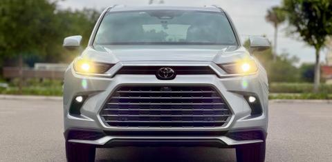 Toyota Grand Highlander 2024