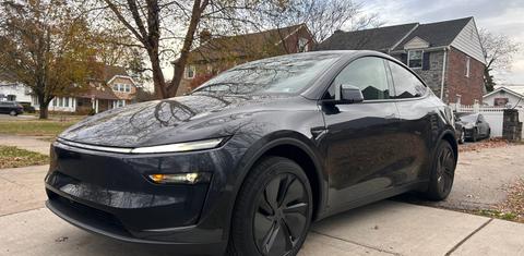 Tesla Model Y 2026