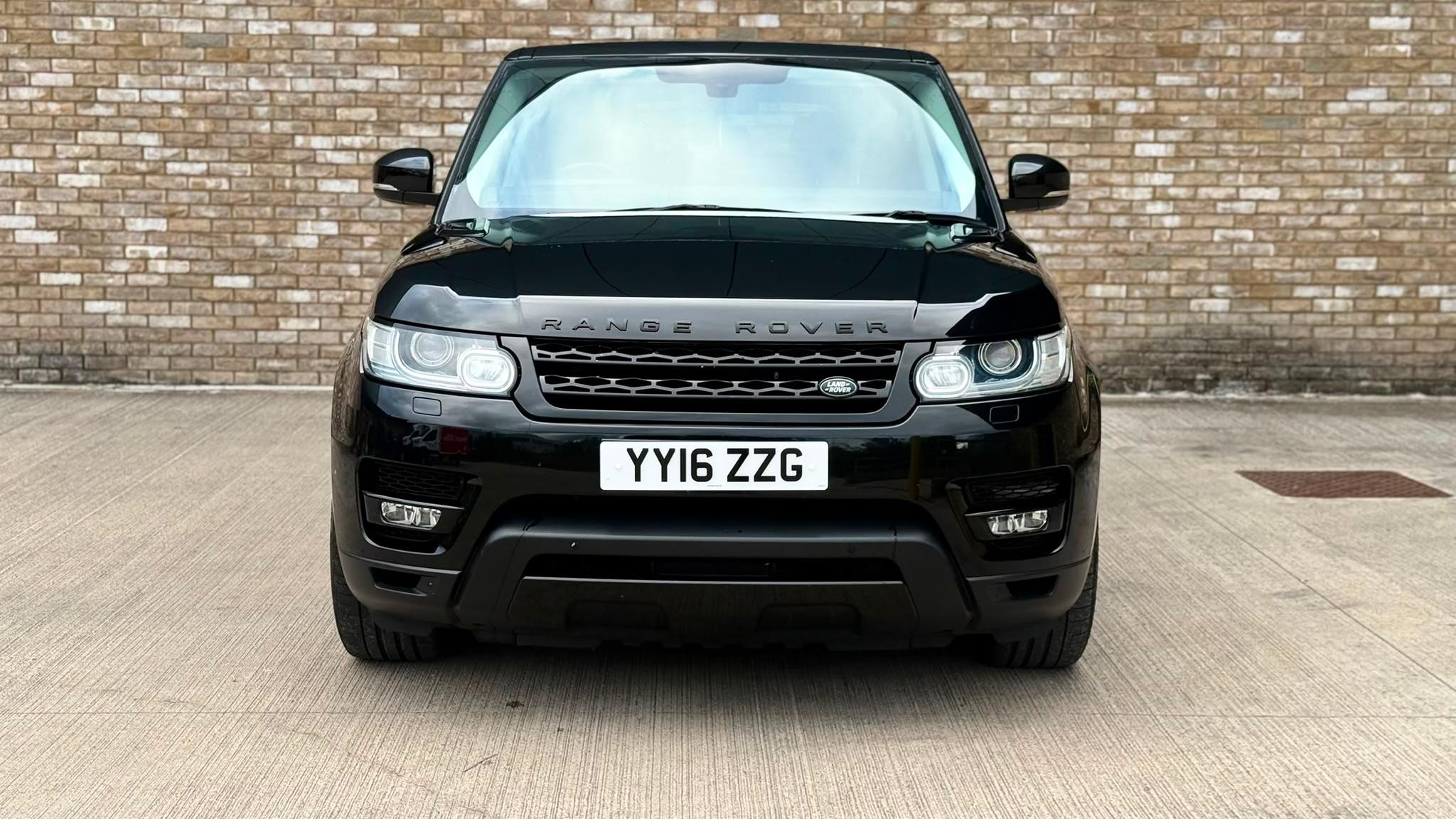 Land Rover Range Rover Sport 2016 in Glasgow