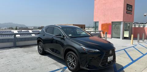 Lexus NX 2024