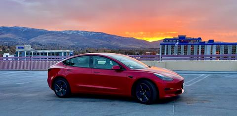 Tesla Model 3 2022