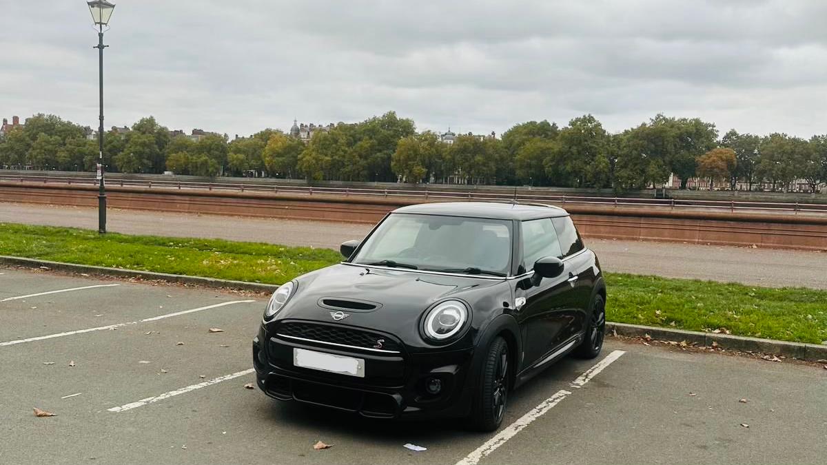 MINI Cooper 2020 in London