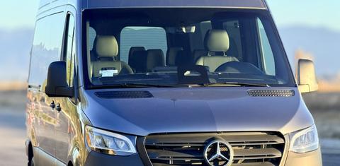 Mercedes-Benz Sprinter 2025