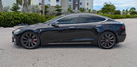 Tesla Model S 2016