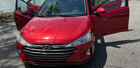 Hyundai Elantra 2019