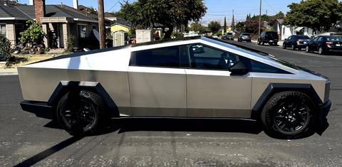 Tesla Cybertruck 2024