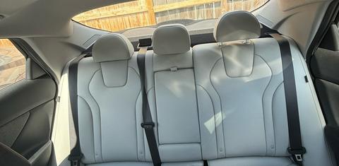Hyundai Elantra 2025