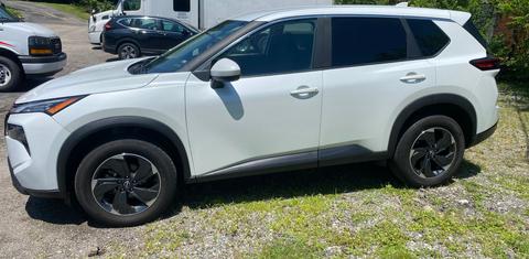 Nissan Rogue 2024